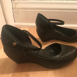 Black Wedgey Strappy Shoes- JUMP